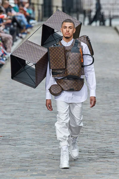 Look 58